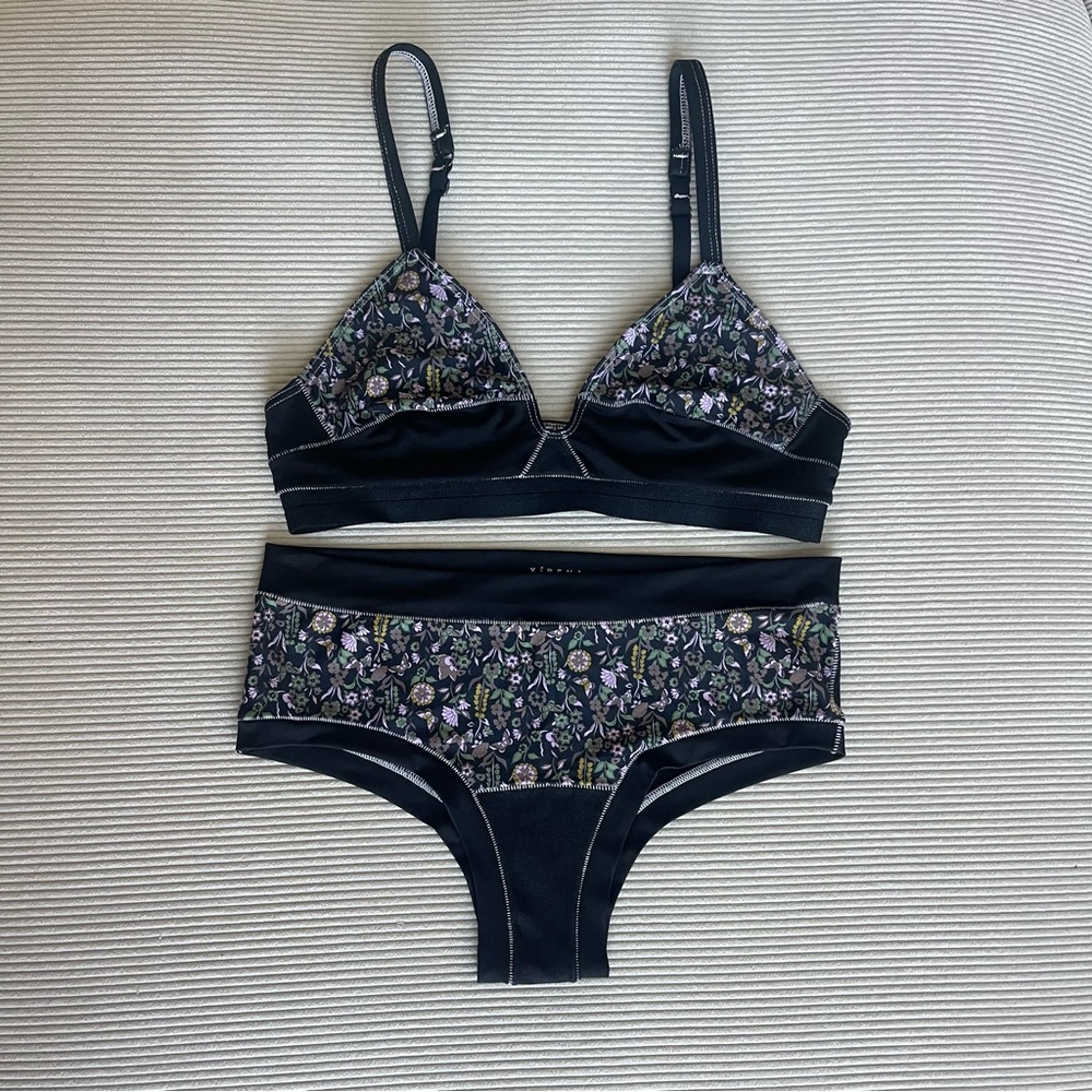 XiRENA Bra and Underwear Set